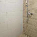 Memento With Private Bathrooms & Shared Kitchen *